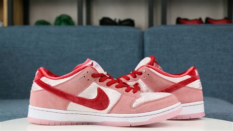 fake nike sb strangelove|nike sb strangelove price.